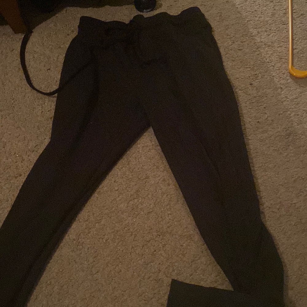 Black scrunch leg joggers